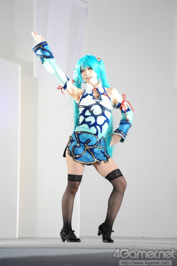 TGS 2012200̾ᤤץ쥤䡼ޤäCOSPLAY COLLECTION NIGHTTGSפեȥݡ