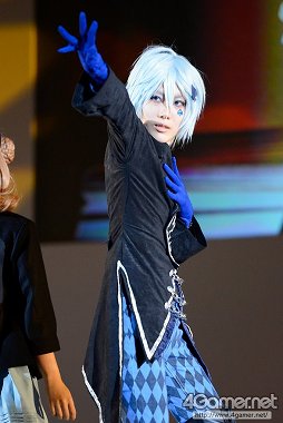 TGS 2013200̾Υץ쥤䡼ѥեޥ󥹤ϪCosplay Collection Nightפեȥݡ