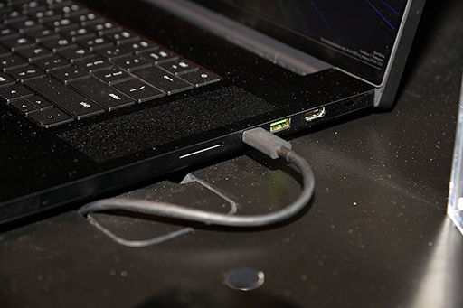 Thunderbolt 5ܤΡRazer Blade 18פ4K3̤ǤΥץ쥤ǽˡ CES 2024Razer֡ݡ