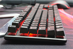  No.003Υͥ / TGS 2019HyperXȼᥫ˥륹åѥܡɡAlloy Originsפȯ䡣إåɥȥå󥰵ǽбΥإåɥåȤ