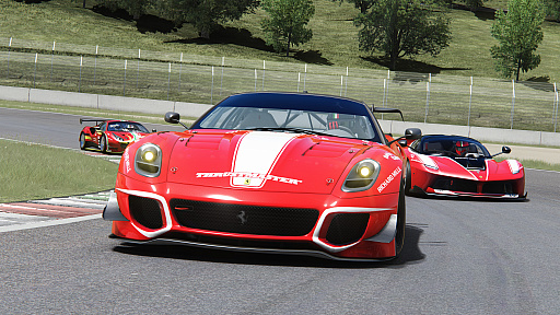 ThrustmasterFerrari EsportsȤΥܷ³ȯɽ