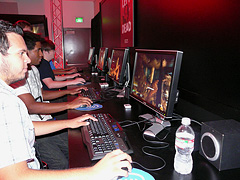 E3 200811ValveοLeft 4 Deadפϡۥ顼ǲŪ˺Ƹ 