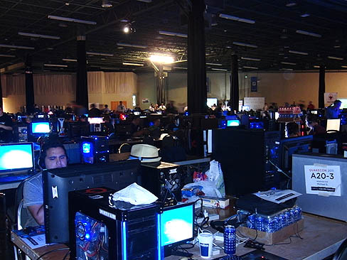 #002Υͥ/RAGEid SoftwareˤǺǹΥסid SoftwareΥե󥤥٥ȡQuakeCon 2011פǡ󡦥ޥå᤬2֤δĴֱ