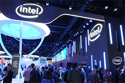 IntelCES 2015ǥԡ뤷ΤϡǿCPUǤϤʤRealSenseȥ֥뵡Ķԥ塼ä