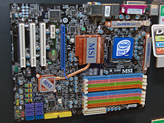 COMPUTEX 200823ϥޥܡɤ饰եåɤؤȹ롤MSIξϥ֥ɡDrMOS