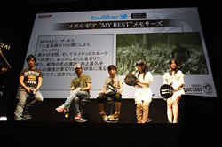 TGS 2011ϡ֥᥿륮ץ㥹ȿؤȿĹ줵󤬥ȤȤо줷KONAMI֡Ķڥ饹ȥơKojima Productions SPECIAL STAGEפݡ