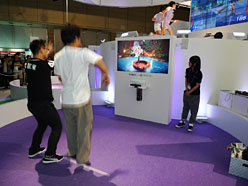 TGS 2010Kinectȥޥ2ץ쥤ʤ19Ϥˡ18Υޥեȥ֡