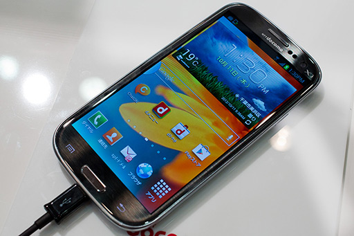 NTTɥ⡤GALAXY S III סAQUOS PHONE ZETAפʤ2012ǯߥǥ륹ޡȥե10ʤȯɽ٤Ƥ100MbpsΡXiפб