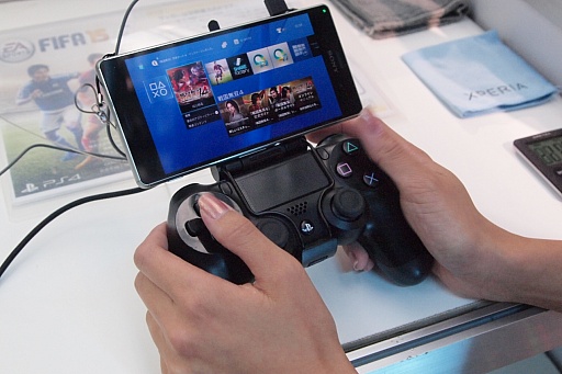 TGS 2014ϡXperia Z3פǤPS4⡼ȥץ쥤θPS Vita뤫餤ɤȤϸʤ̥Ϥ