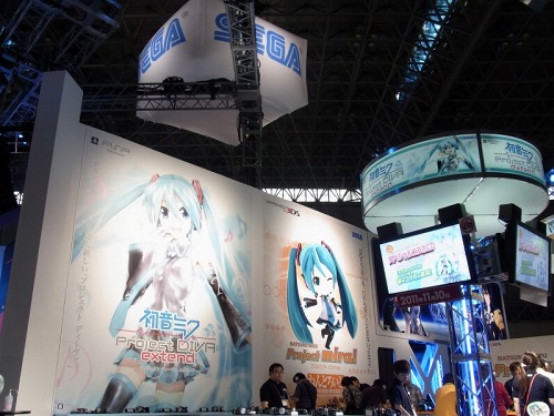 TGS 2011ϡֽ鲻ߥ -Project DIVA- extendסProject miraiʲˡ׽ơ٥Ȥͤȡֽ鲻ߥ -Project DIVA- extendθǤƤå