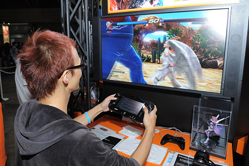 #008Υͥ/TGS 2012Wii U GamePadǲŬ衣Хʥॳ֡ǸĤŴåȡʥ2 Wii U EditionפΥץ쥤ݡȤǺ