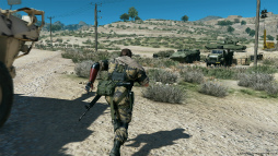 #005Υͥ/E3 2013ϡMETAL GEAR SOLID V: THE PHANTOM PAINפκǿȥ쥤顼бץåȥեPS3/PS4/Xbox 360/Xbox One˷