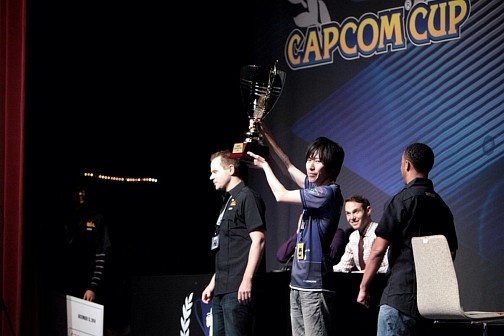 ֥ȥ饹ȥ꡼ȥեIV׸Capcom Cup Finals׸ϥݡȤޤȤᡣĺˤ襤ͤľǤϤ