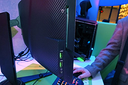  No.013Υͥ / CES 2016ϡRazer EditionפLenovoΥޡǥȥåPCǥץ쥤ϡɤRazer餷Τ