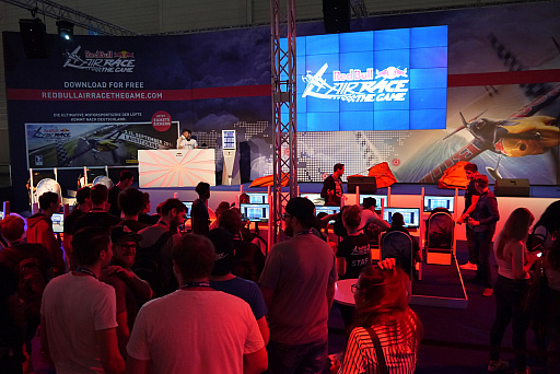 gamescomϥåɥ֥롦졼򥲡ಽRed Bull Air Race The Gameפ