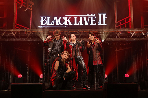 ֥֥å -Theater Starless-סKT Zepp YokohamaǳŤ줿BLACK LIVE IIɤΥ饤֥ݡȸ