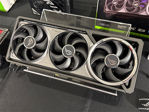 GeForce RTX 5090ܥɤʤɡASUSǿPCѡĤոǰŸ21ˤϰ̸٥Ȥ򳫺