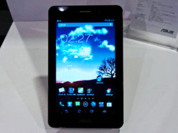 ASUSAtomAndroid֥åȤȤʤFonepadפ425ȯ䡣SIMåե꡼3G̿ǽ